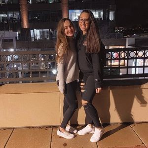 Meet your Posher, Ali